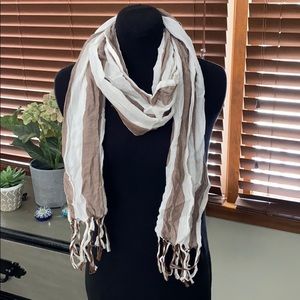 Women’s Scarf